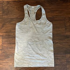 Lululemon running tank!